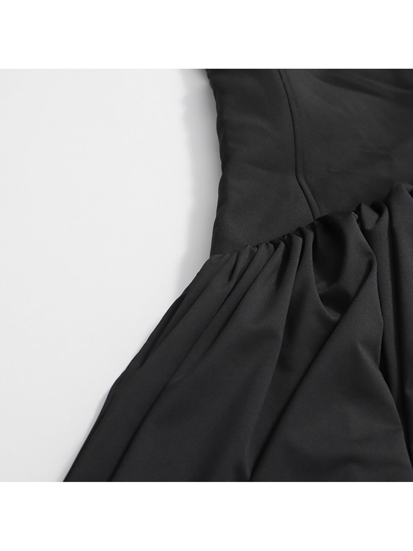 Women'S White Strapless Maxi Dress, Sleeveless Tube Top Ruched Asymmetrical Dress, Elegant High Waist Draped Bodycon Gown, Formal Evening Party Dress, Perfect for Wedding Guest, Cocktail, Bridesmaid, Prom And Special Occasions