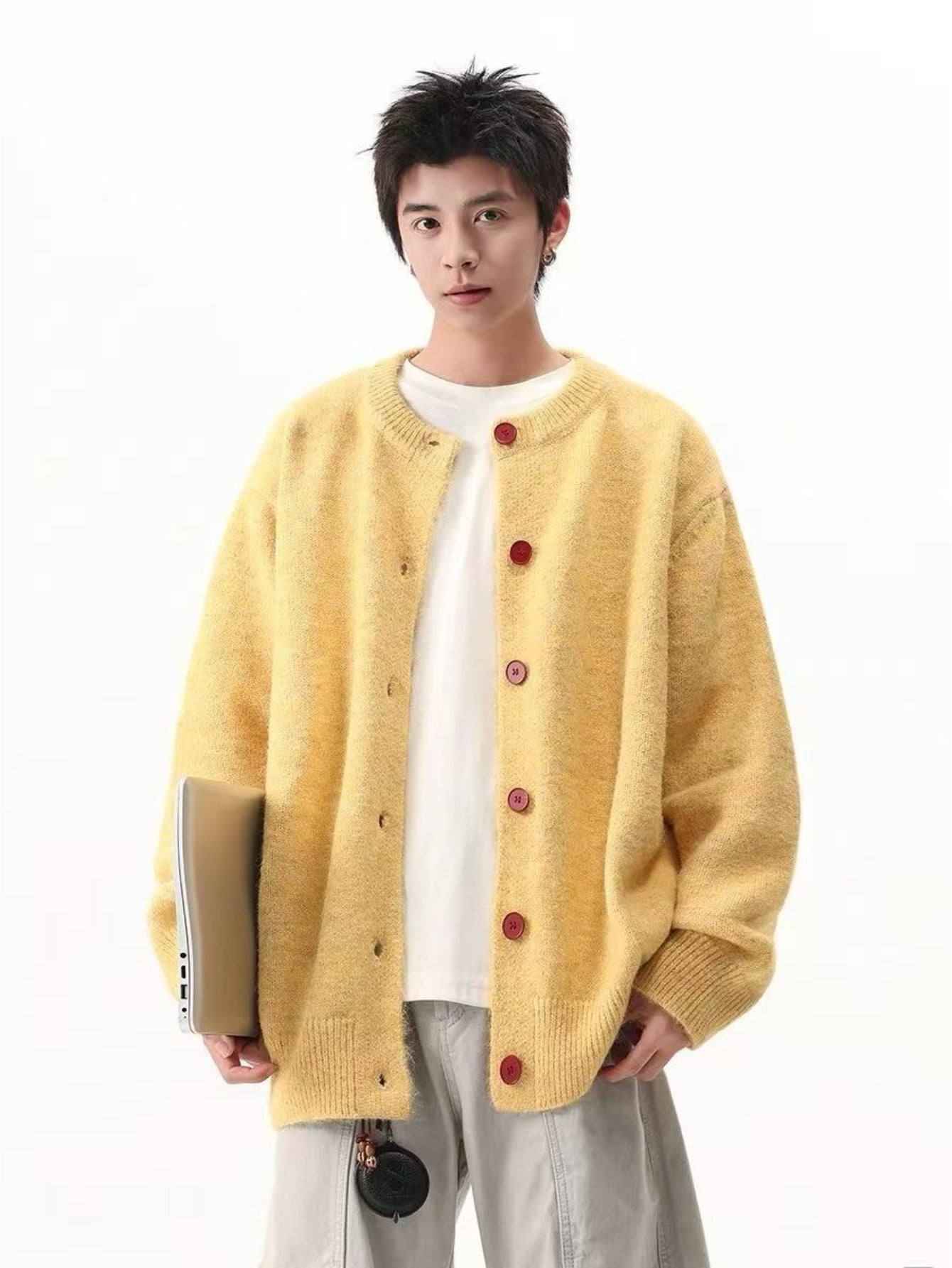 Men' Vintage Button-Front Cardigan Sweater Jacket - Mustard Yellow Knit Jacket with Rust Red Buttons, Wide Fit Round Neck Suitable for Fall\u002FWinter, Smart Casual for Cafe & Daily Wear, Christmas Outfits, Non- Cozy Outerwear
