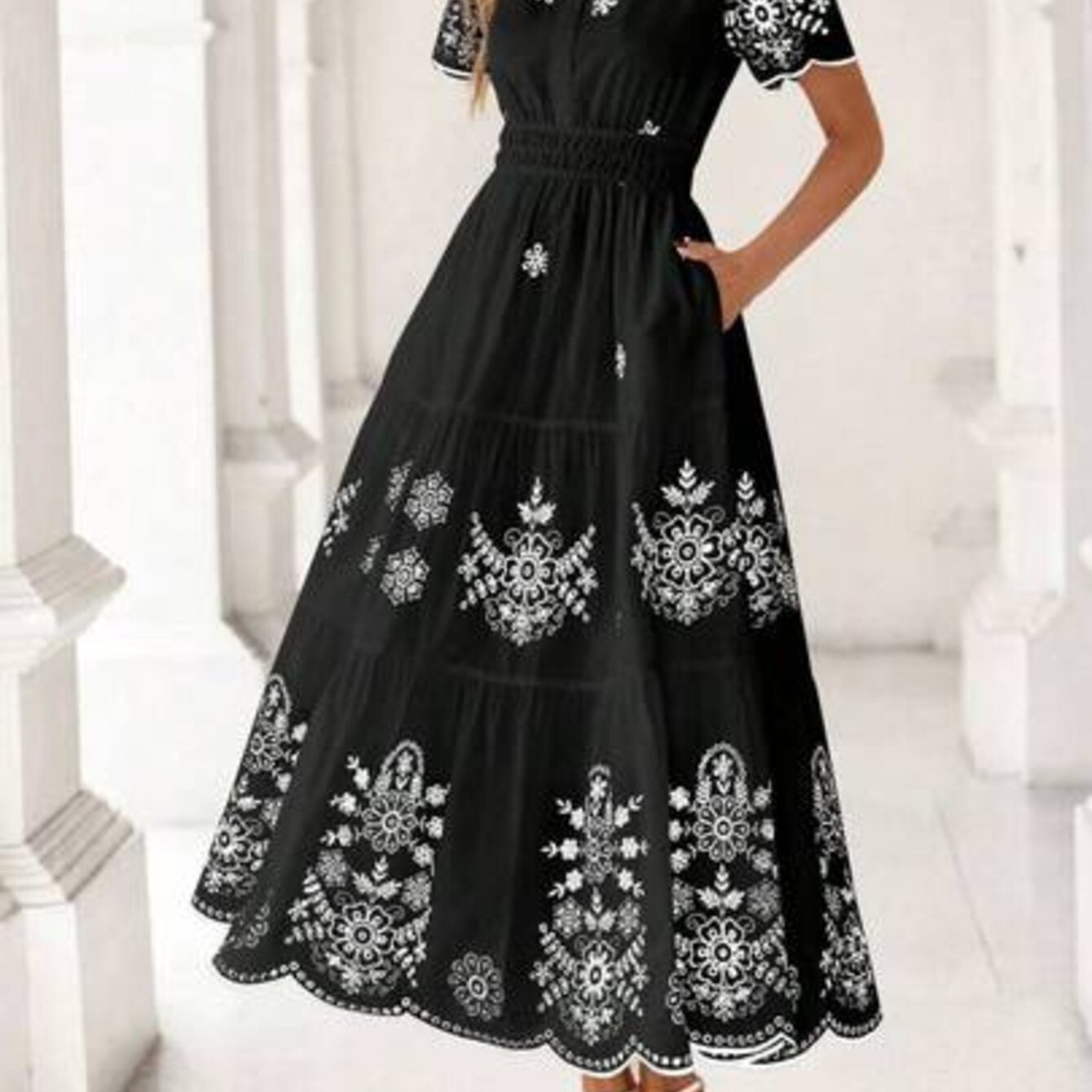 Spring Summer New Arrival Women'S Bohemian Dress Casual Floral Short Sleeve V-Neck Maxi Style with Elastic High Waist