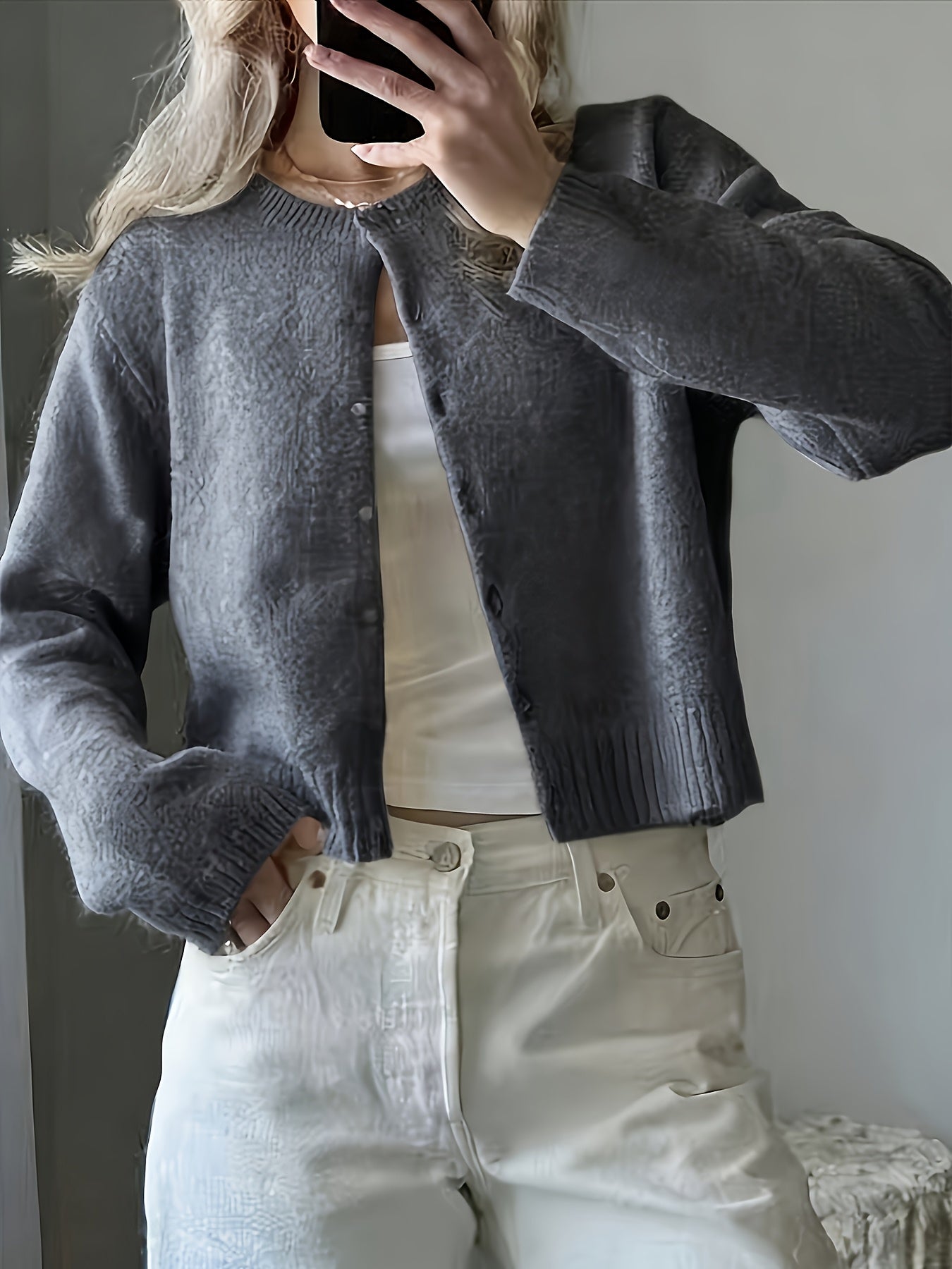 Women's Button- Cardigan, Plain And Simple Fashionable Short-sleeved Sweater, Multi-functional Women's Sweater